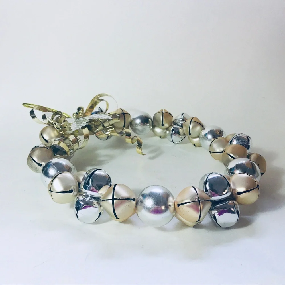 Jingle Bell Wreath • Christmas Sleighbell Jingle Bells